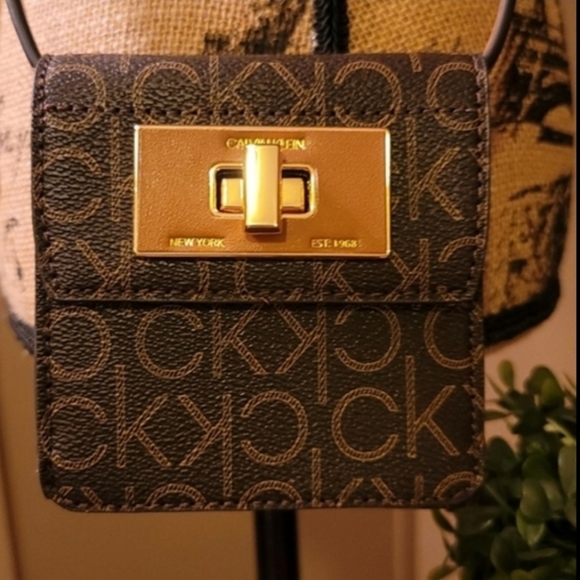 Calvin Klein Handbags - Calvin Klein Logo Kiera Signature Wallet Crossbody Bag